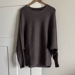 Womens Scoop Neck Ribbed Batwing Sweater